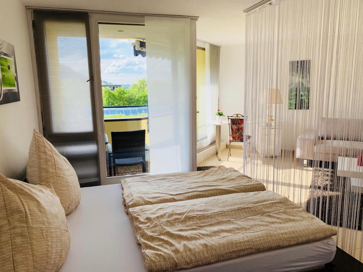 Private Suite Im Gebaeude Des Graf Eberhard Hotels Bad Urach Exterior photo
